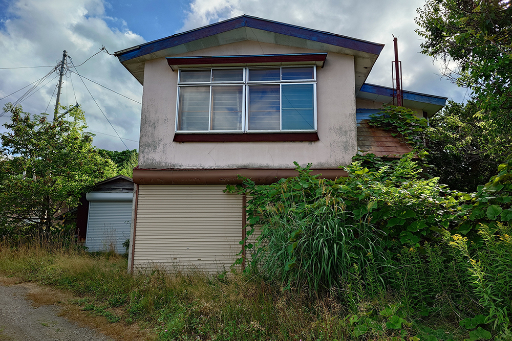 岡山市で相続した「ボロボロの空き家」｜売却・解体・活用の正解は？